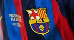 СНИМКА: Новата фланелка на Барселона - каталунците се връщат към традицията?