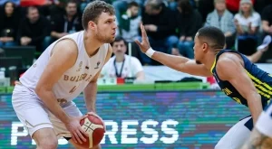 В битката на обратите: Везенков наказа Швеция, но задачата на България е умопомрачителна