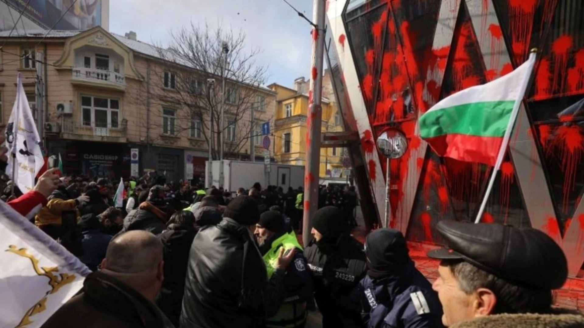 "Възраждане" плашат и насаждат страх, еврото няма да ни удари по джоба: БСП вицепремиерът с обрат по "червена линия"