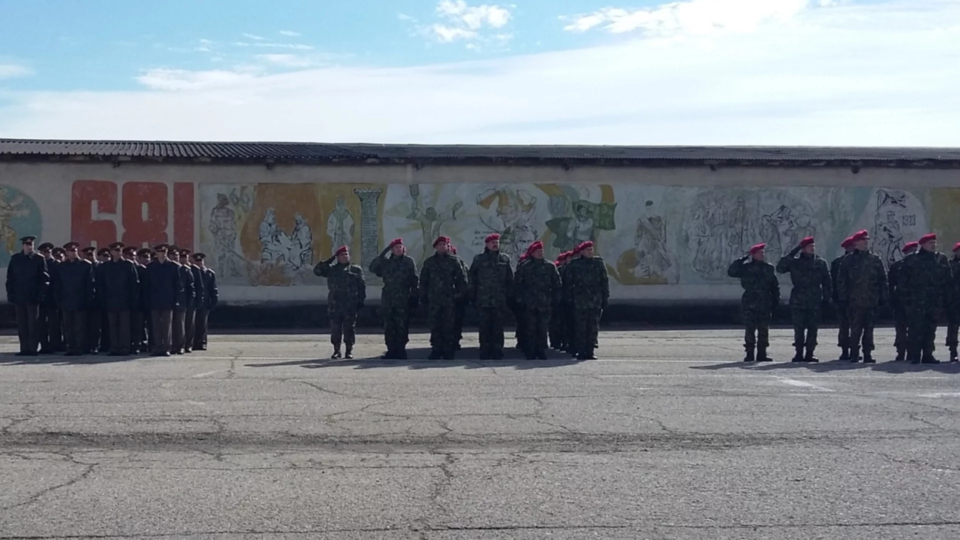 Темата с военната подготовка пак е на дневен ред. Партия от управляващата коалиция е "против" (ВИДЕО)