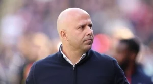 Официално: Ливърпул без Арне Слот в два мача от Висшата лига