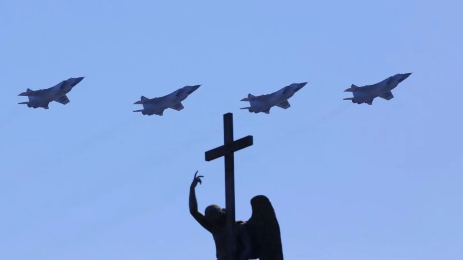 Въздушна тревога в цяла Украйна: Русия удари успешно военен полигон (ВИДЕО)