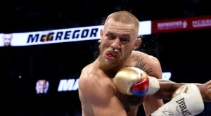 Машина за пари: Как един боксьор натупа Конър МакГрегър и изкара 275 000 000 долара за минути