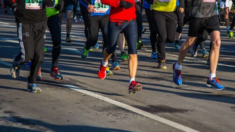 Измама на маратона в Токио: Рускиня тръгнала по пряк път