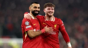 Суперзвездите на Ливърпул едва не се сбиха преди мача с ПСЖ? (ВИДЕО)