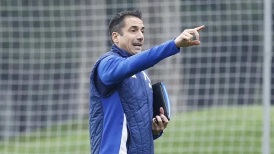 Хулио Веласкес и Левски остават без новодошъл за мача с Арда