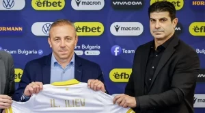 Боби Михайлов оставил Илиан Илиев със скандално ниска заплата спрямо Кръстаич, Гонзо му вдигнал парите с 5-цифрена сума