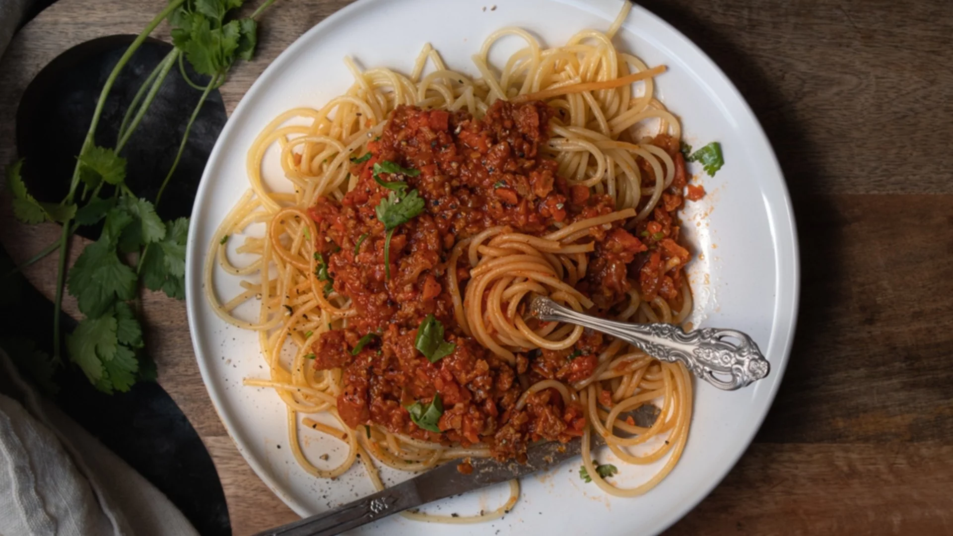 Чудна Болонезе с паста "Фосили": Няма подобна вкусотия