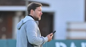 Трима милионери са се заели да спасяват Ботев Пловдив?