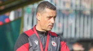 Превърнал се в герой и "отписан" получават нов шанс от Александър Томаш в ЦСКА