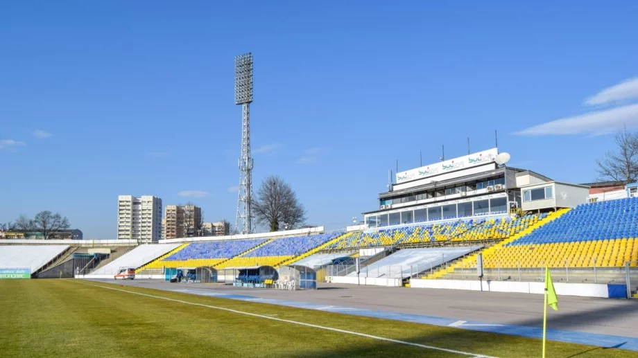 Компанията, която едва не закопа ЦСКА, иска да строи стадиона на Левски