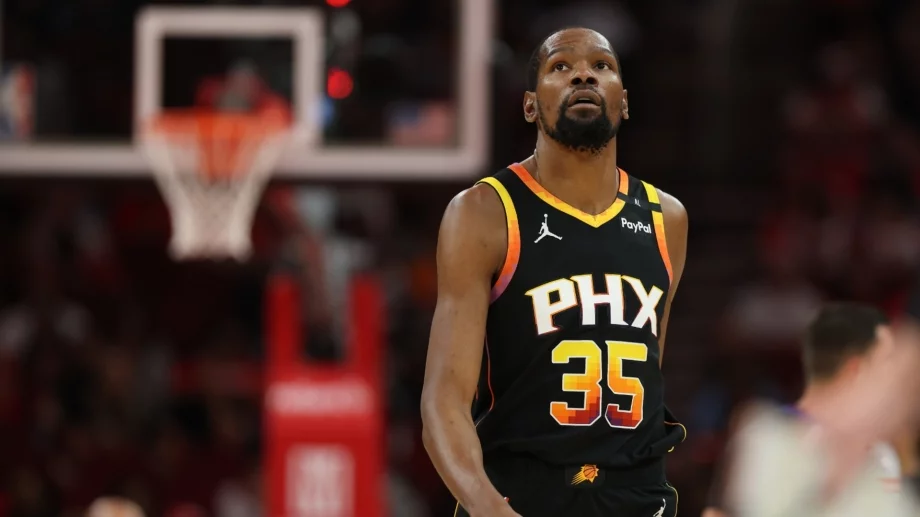 Контузия на Кевин Дюрант постави Финикс Сънс в сложна ситуация