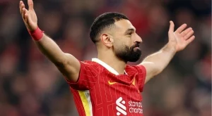 "Салах ще отиде в Байерн Мюнхен - те искат и Ван Дайк": Записал 300 мача с Ливърпул стъписа