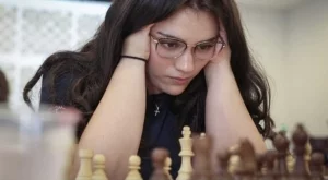 България тръгна с две победи на Европейското по шахмат в Родос 