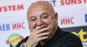 Венци Стефанов гризна много фино Левски: Чрез най-добрия българин при Мъри Стоилов