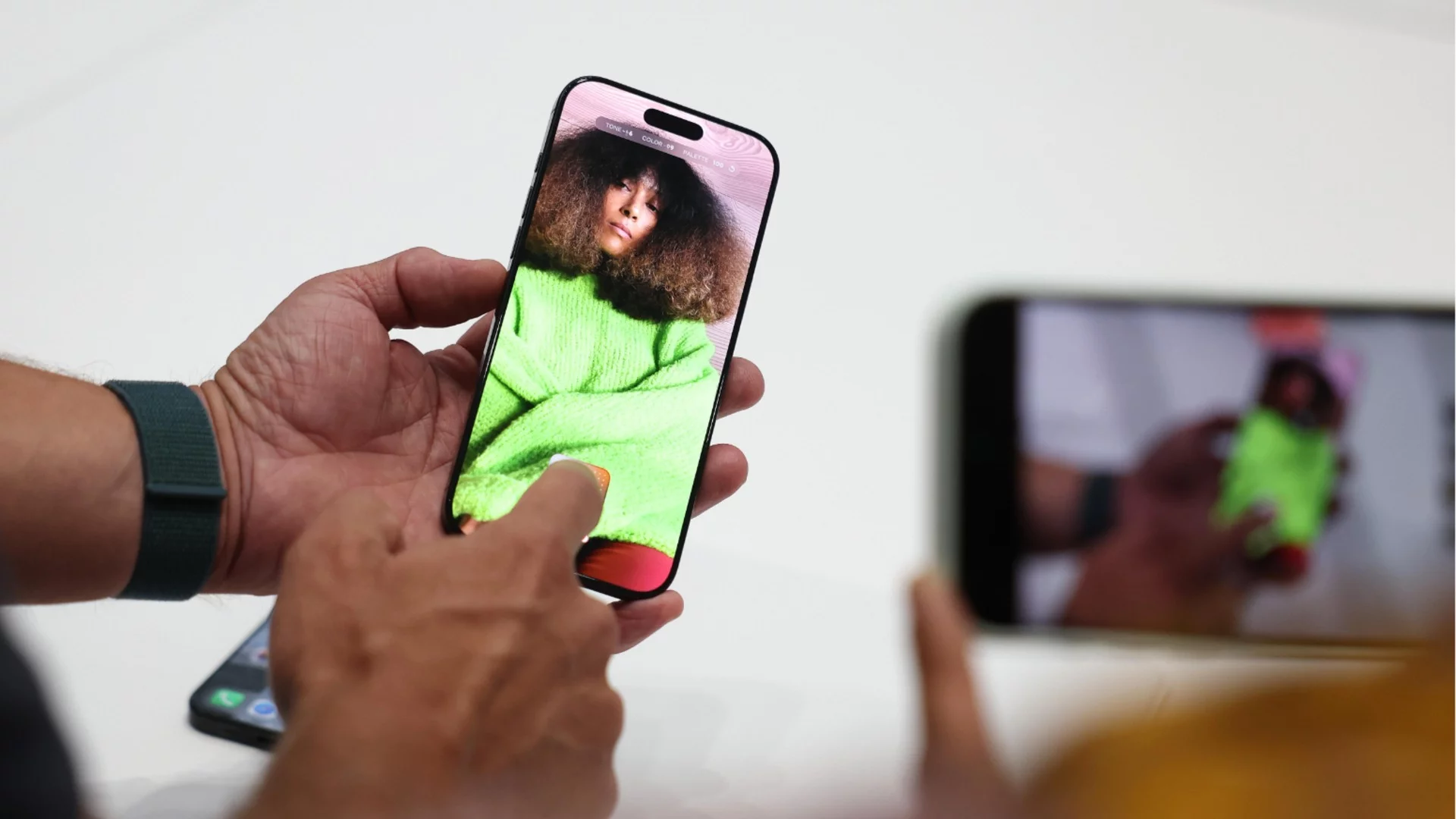 Митата на Тръмп правят iPhone безбожно скъп, удариха и милиардерите