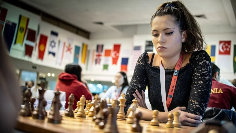 Шах и мат! Български царици на европейското в Гърция