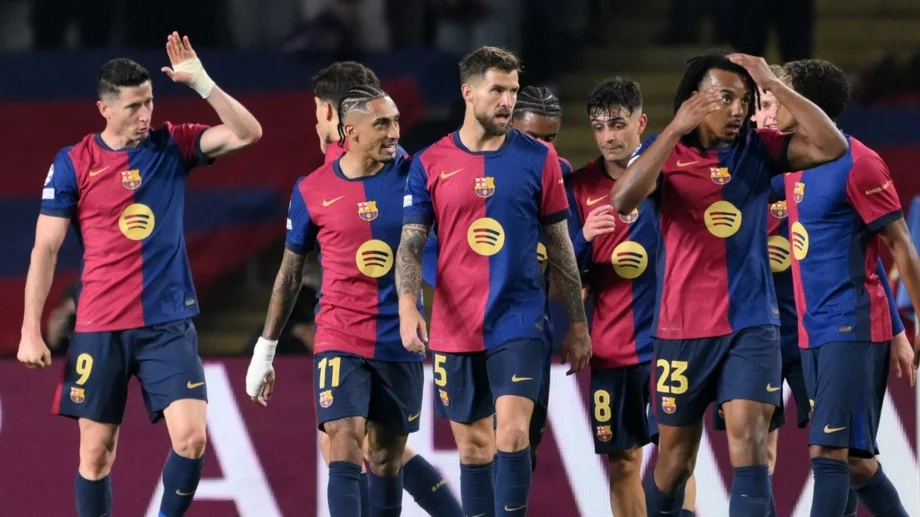 Барселона се измъчи: Автогол донесе успеха на каталунците срещу опашкар