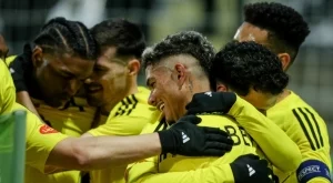 Хулио Веласкес на кръстопът: Ключово решение може да промени всичко в Левски