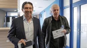 Старата жалка песен на познат, но скрит глас: В Левски пак друг е виновен - намесиха и юноша на Черно море 