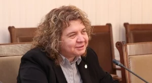 Скандалът с Наталия Киселова е пълна простотия - жалка картинка са нейните колеги