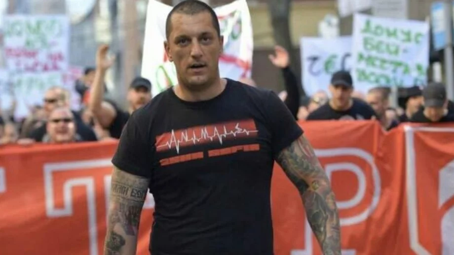 Екшънът започва: Феновете на ЦСКА обещаха 28 дни протести - ударен старт (ВИДЕО)