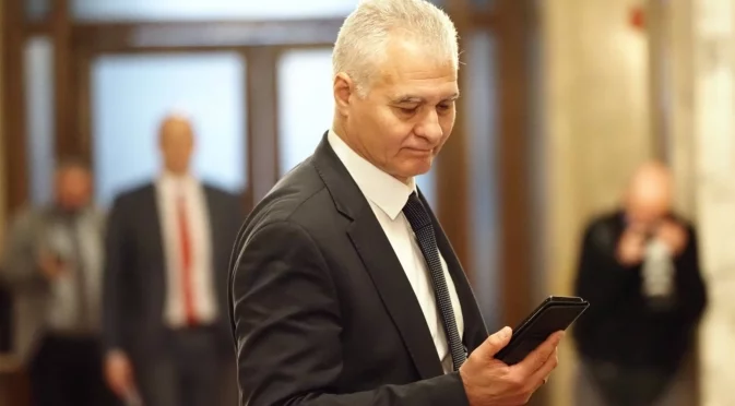 Изненадваща рокада: Шефът на ДАНС - кандидат на ГЕРБ за Комисията по досиетата към ДС