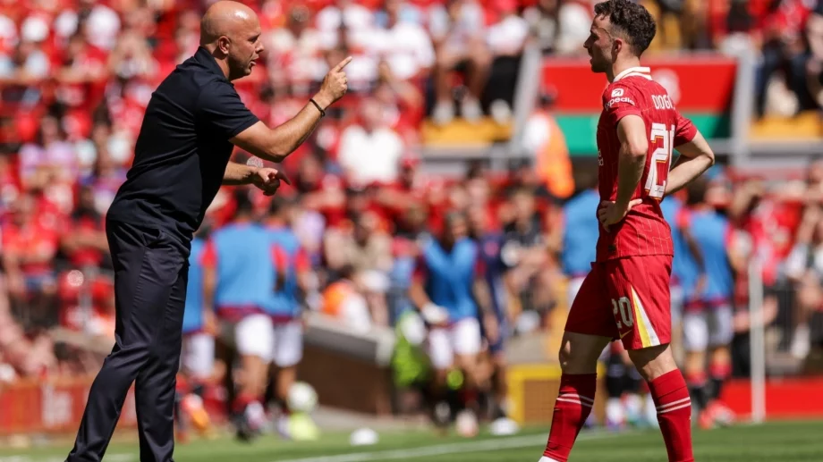 Арне Слот проговори за бъдещето на един от шампионите с Ливърпул