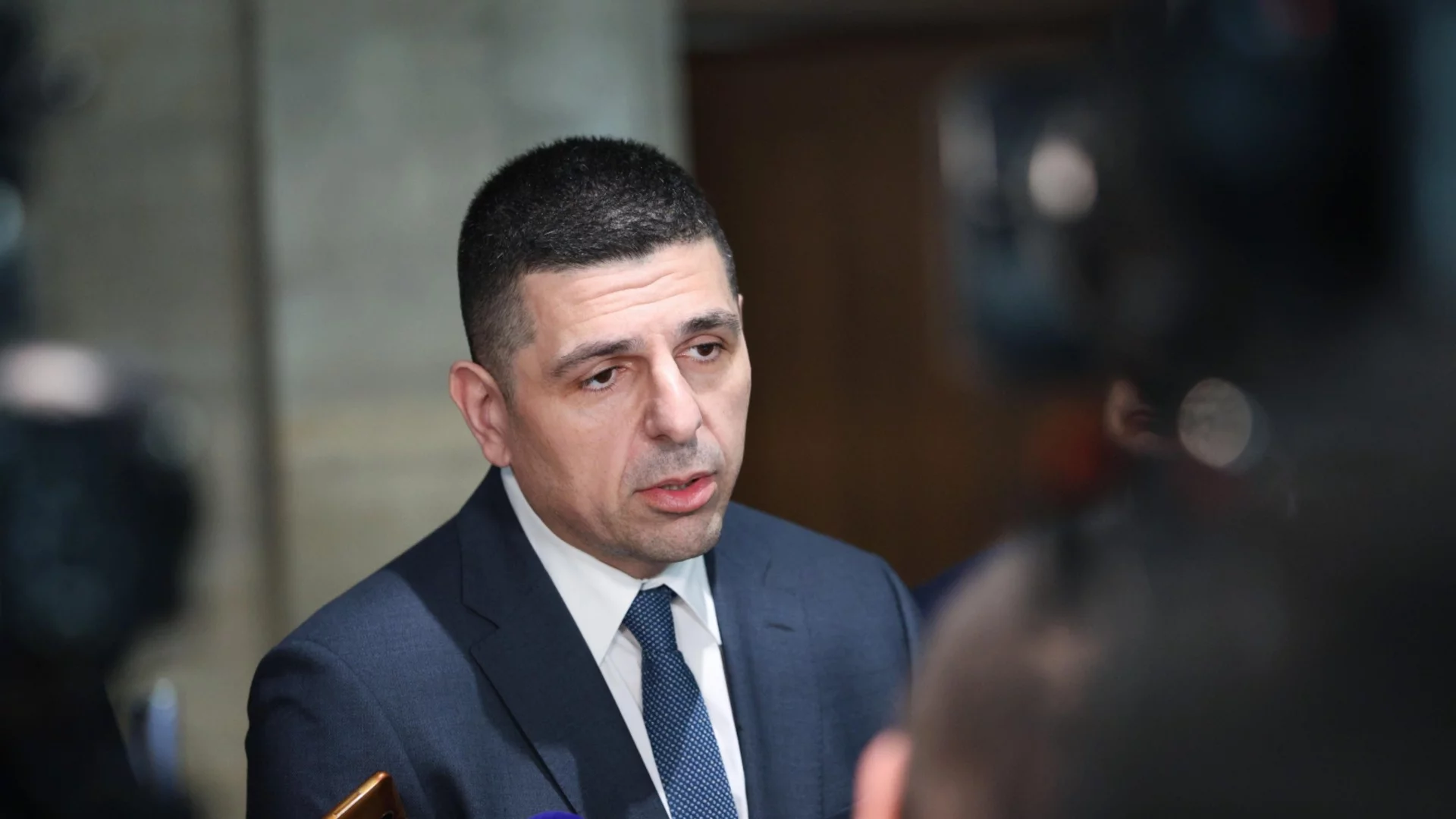 Ивайло Мирчев: Нужна ни е ясна посока и нашата посока е Запад
