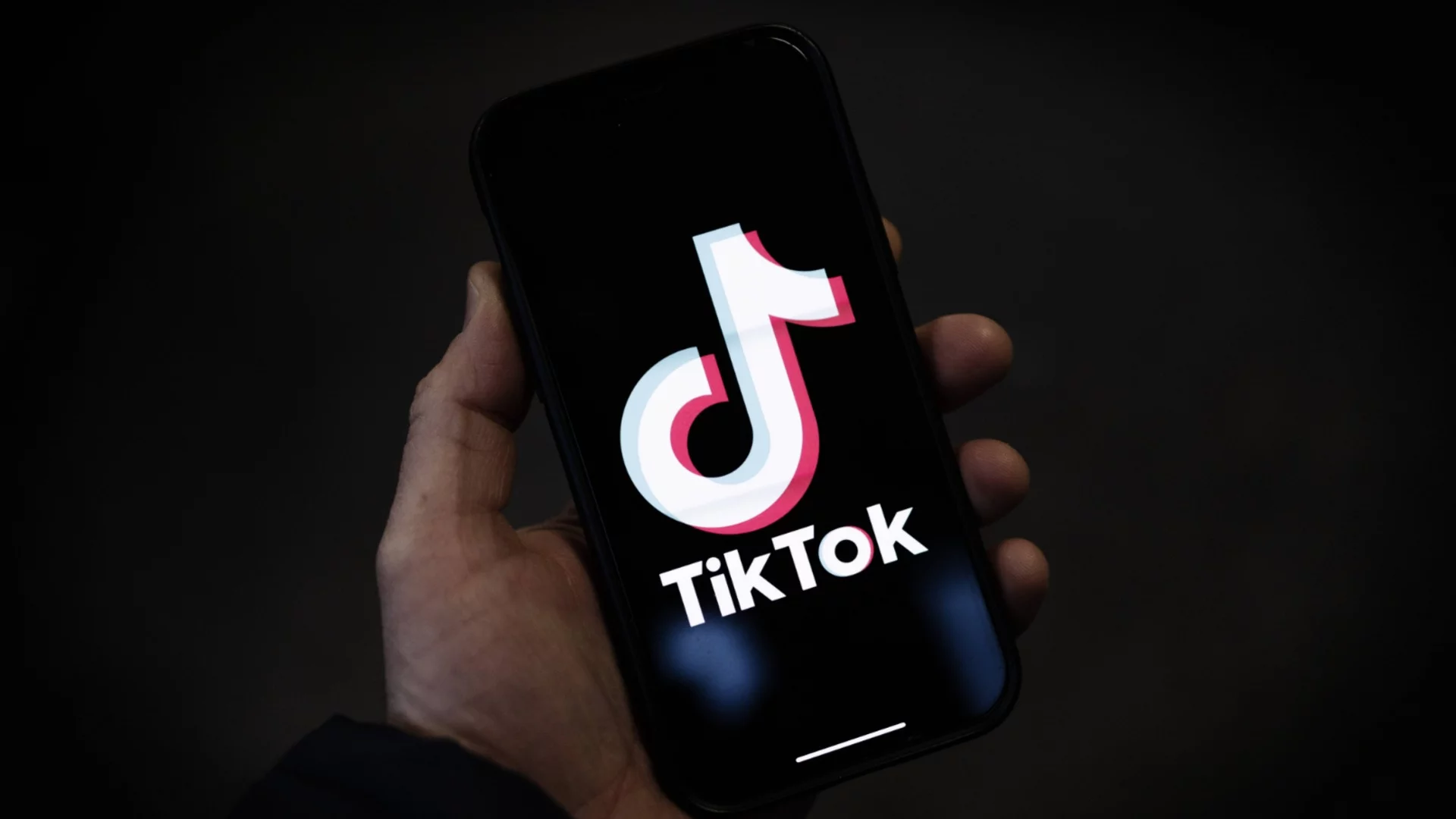 След поредното опасно предизвикателство в TikTok: Дете изгуби паметта си