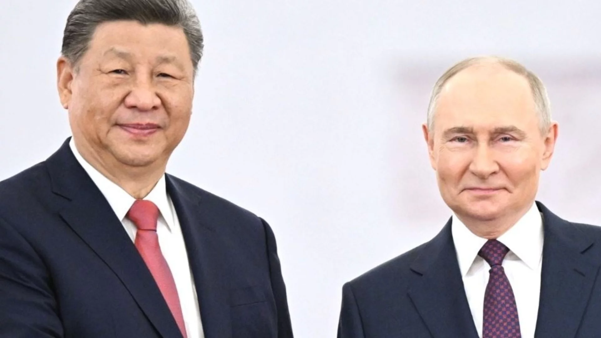 "Скъпи приятелю!" Путин посрещна в Кремъл Си Дзинпин (СНИМКИ, ВИДЕО)