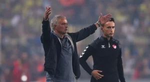 Моуриньо разкри как определя титулярите: хвърля ези-тура