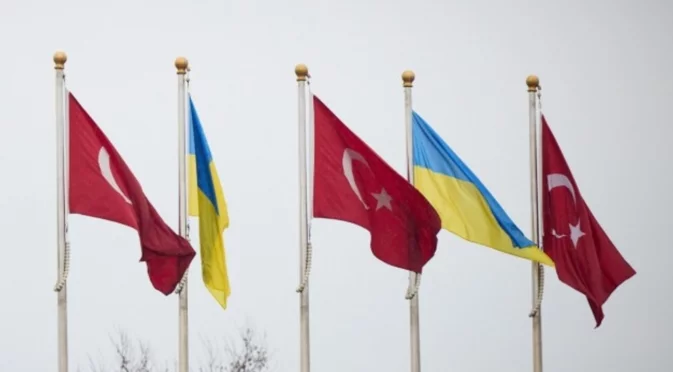 Турция е готова да поеме отговорност за наблюдение на спазването на 30-дневно примирие в Украйна