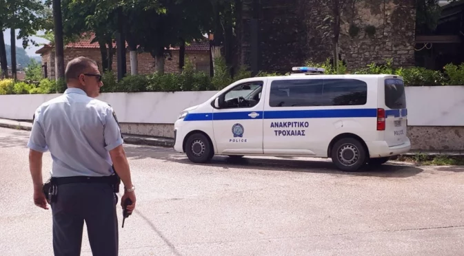 Домашна помощница от България е обвинена за убийството на възрастно семейство в Гърция