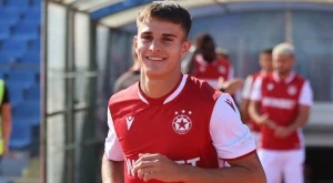 Зоро в ЦСКА: Любимец на "червена" България сложи маска