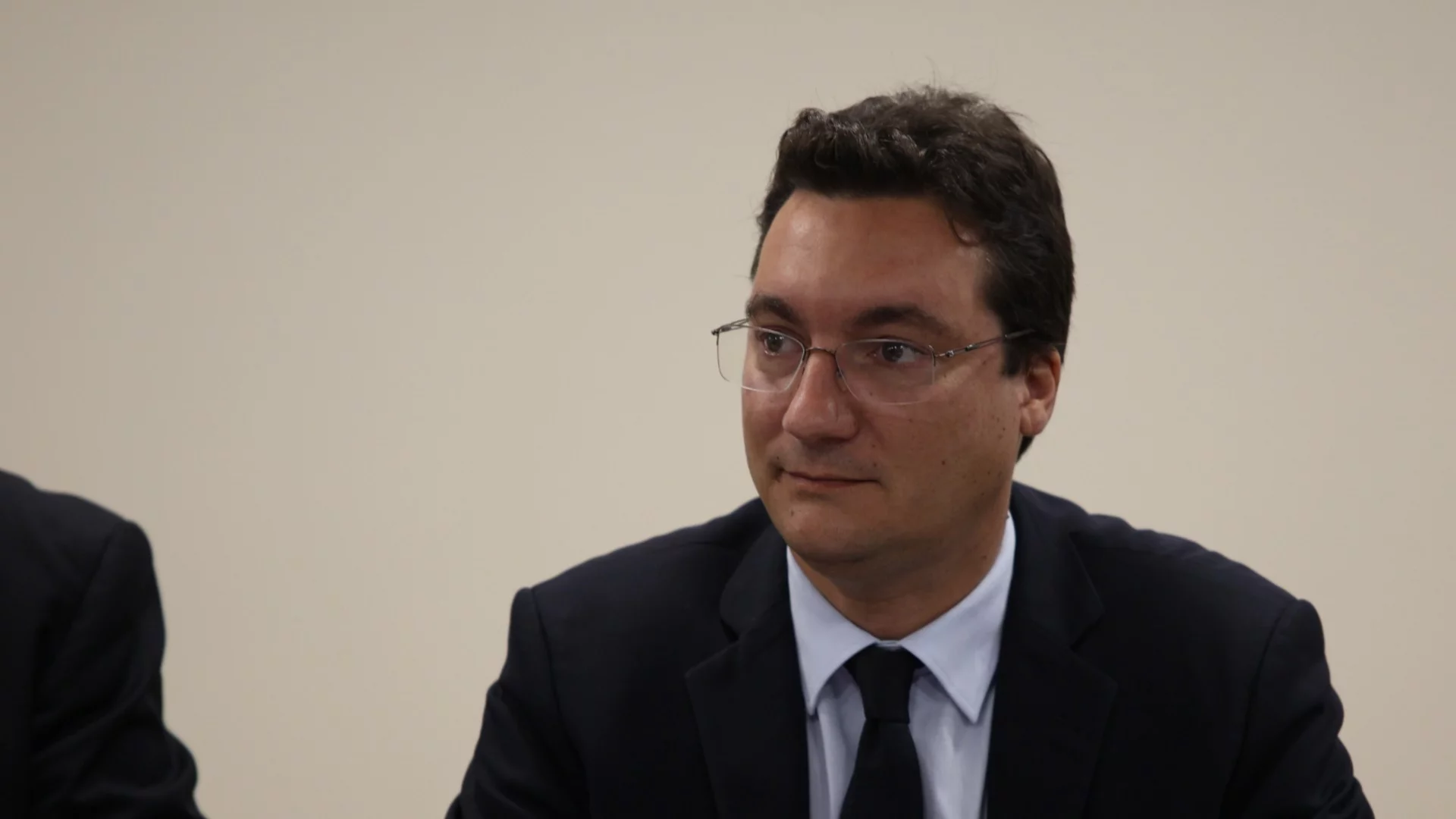 Официално: Крум Зарков вече не е съветник на президента Радев