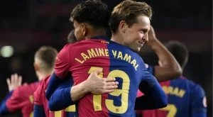 Футболен гений: Кръстен на гей банда, продаден за кенче бира