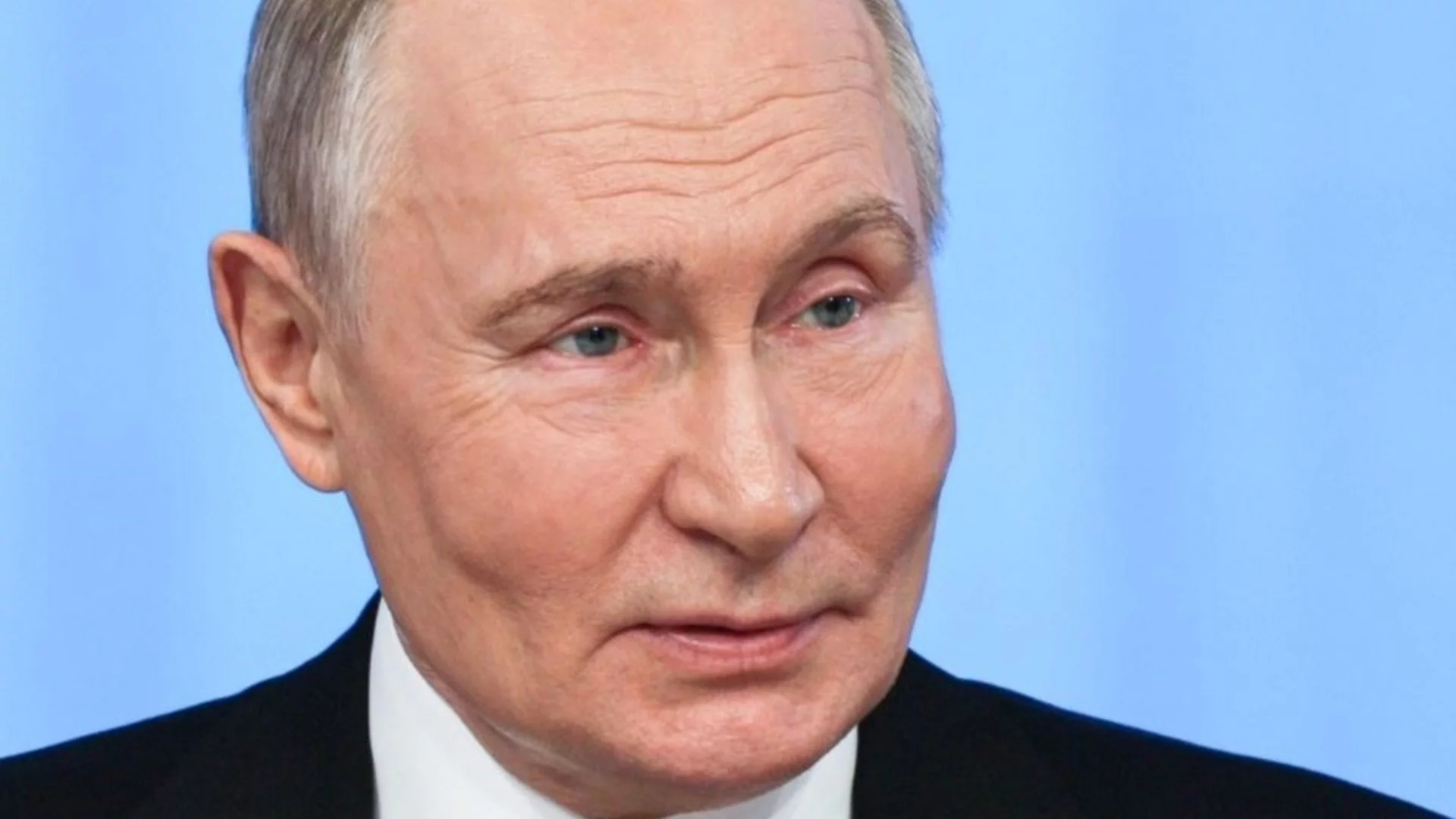 Европа е все така нерешителна пред Путин, обещаните санкции ги няма
