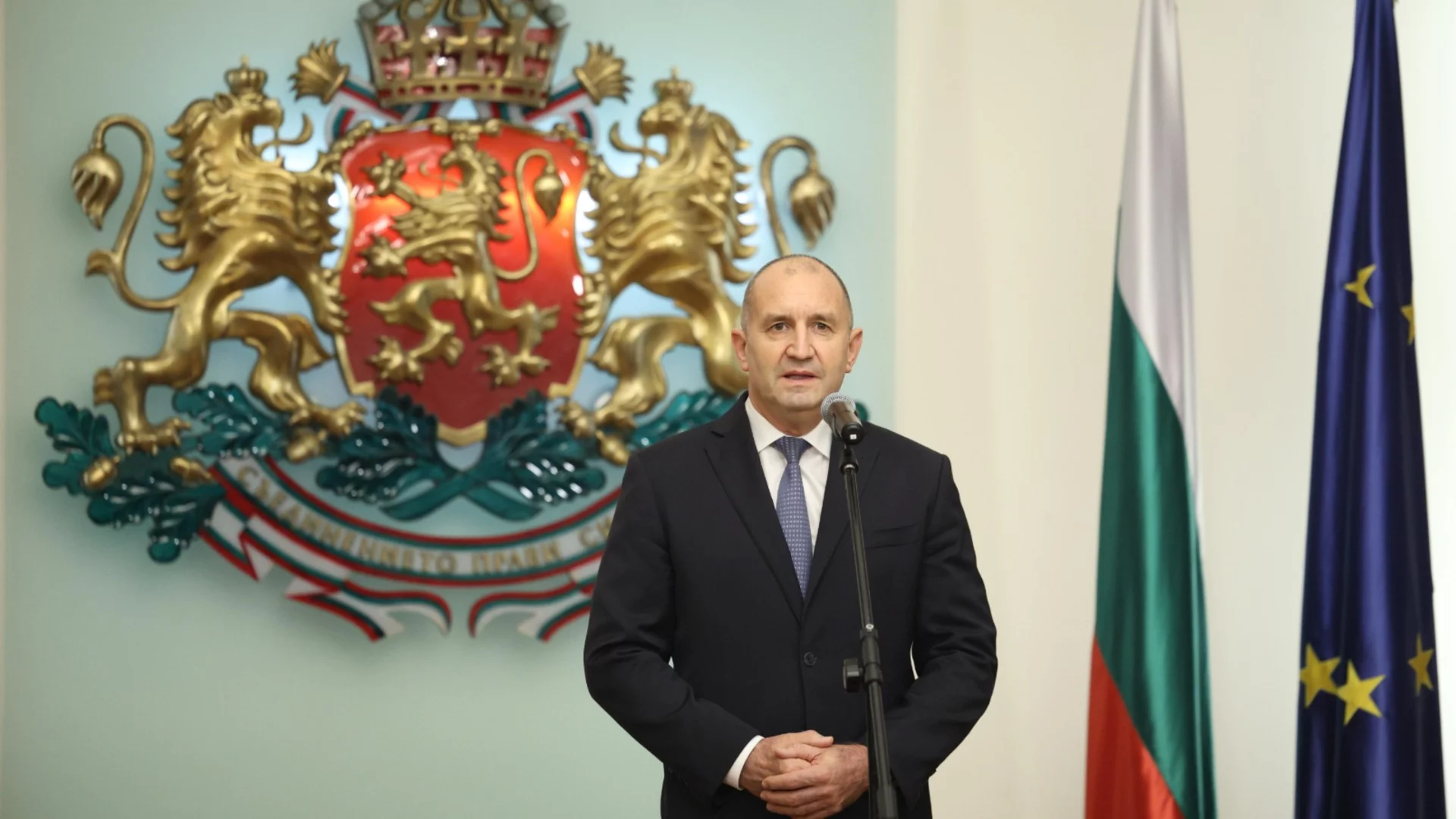 Двойният аршин на Радев за референдумите: Какво стана с община Обзор?