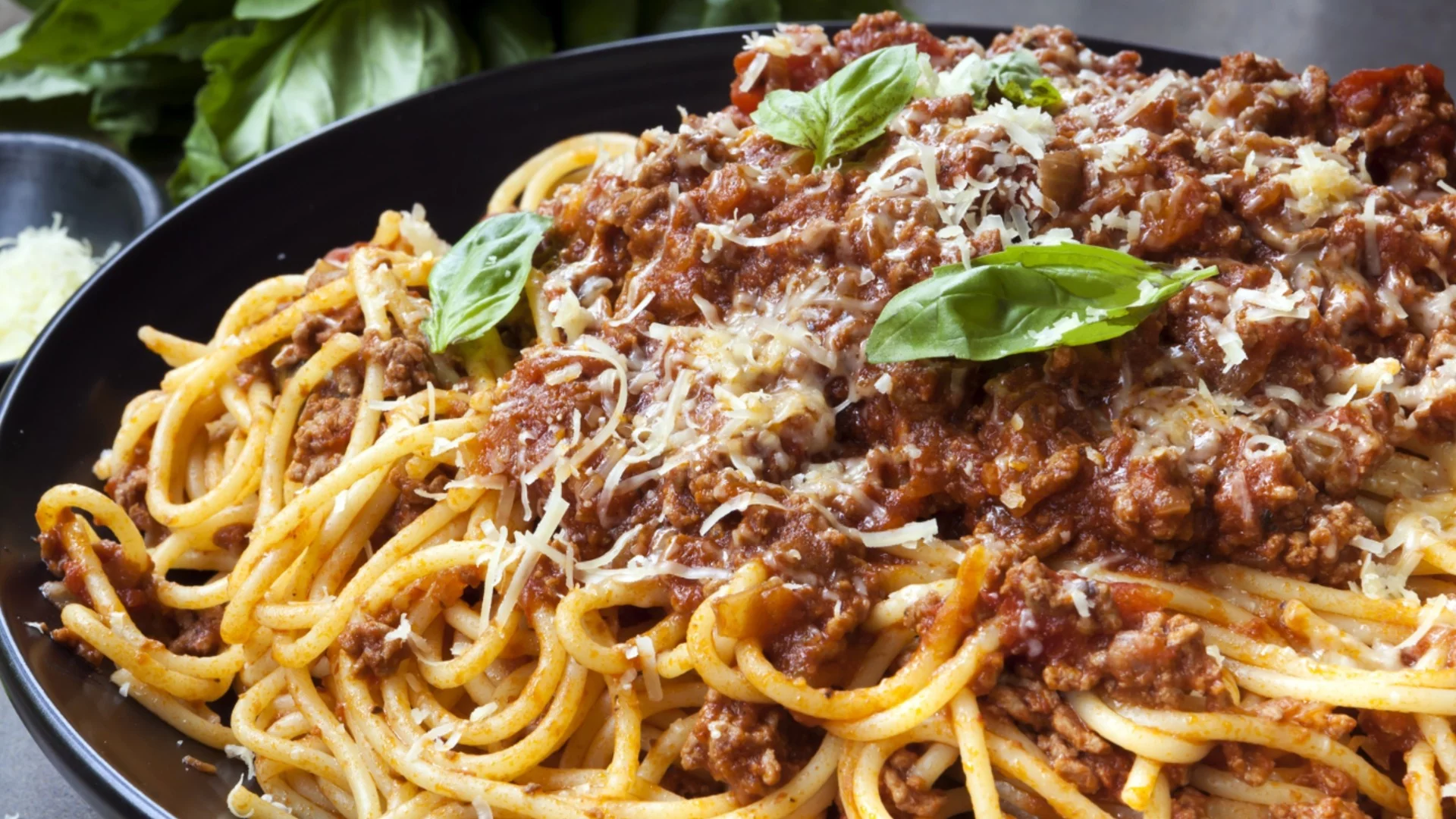 Вкусни и полезни: 6 соса за паста, които всеки трябва да опита