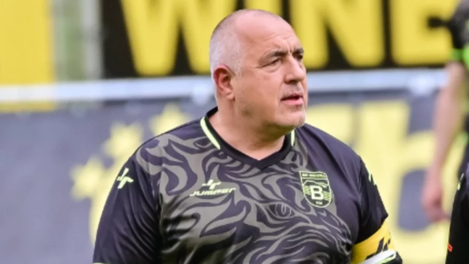 Бойко Борисов поведе Витоша към финал! Наниза цели 5 попадения