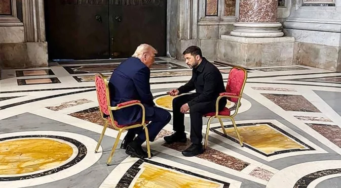 Войната на Украйна - не само срещу Русия, но и как да угоди на Тръмп и MAGA