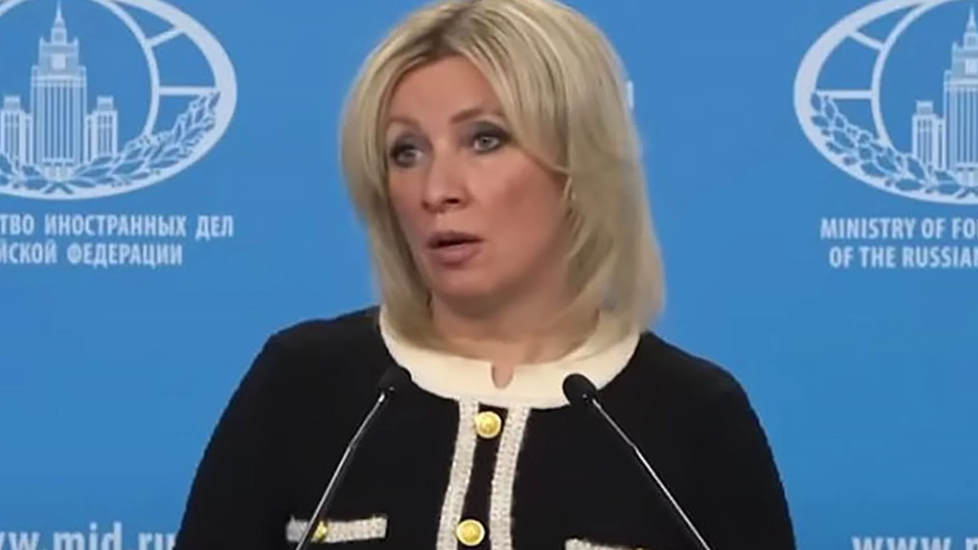 Зеленски: Руската делегация в Истанбул е бутафорна. Захарова: Ти си бутафорен