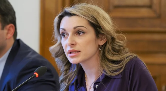 Павела Митова: България трябва да бъде част от еврозоната, има много позитиви