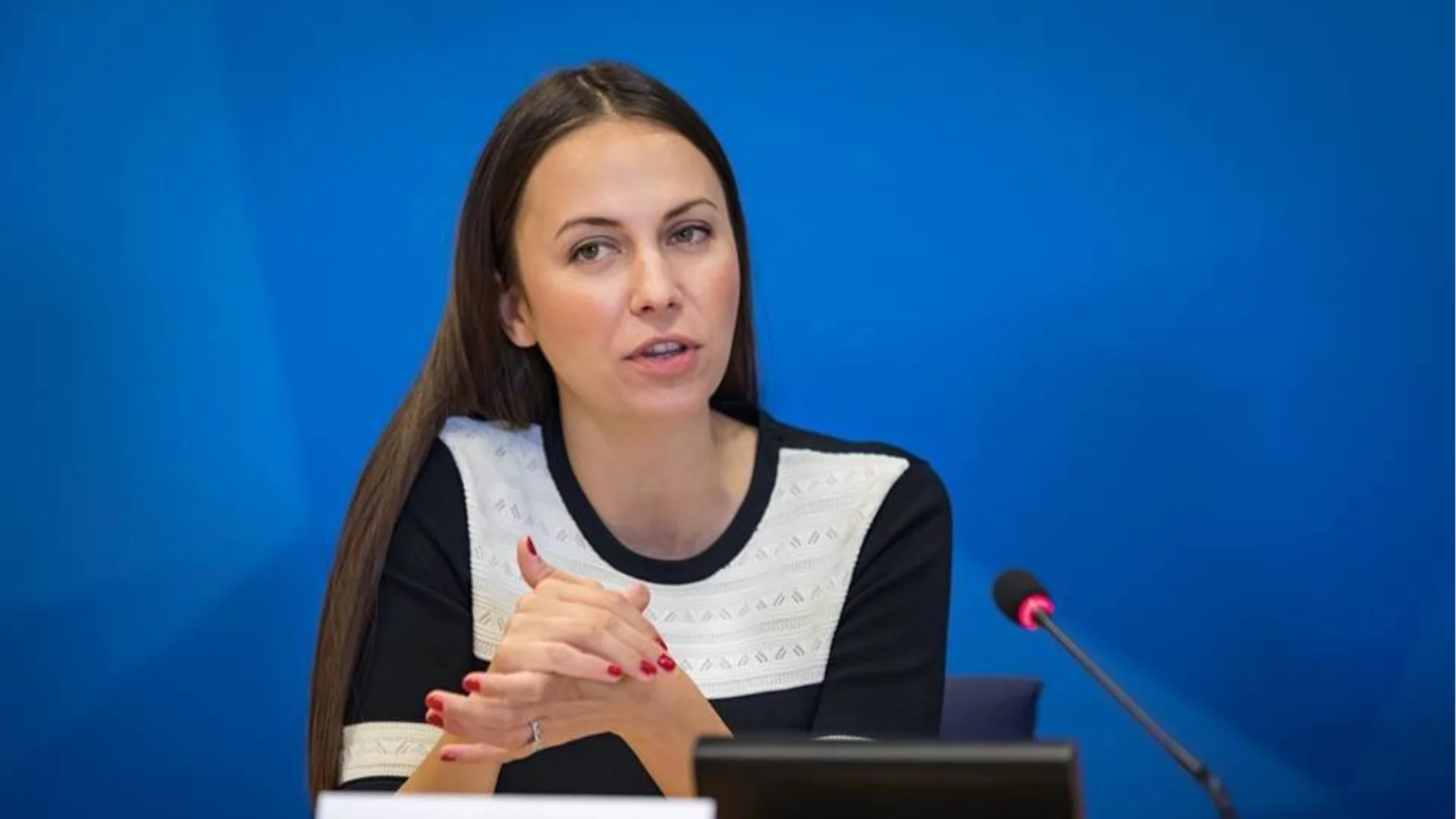 Ева Майдел: Президентът злоупотреби, използвайки референдума за лични и партийни цели