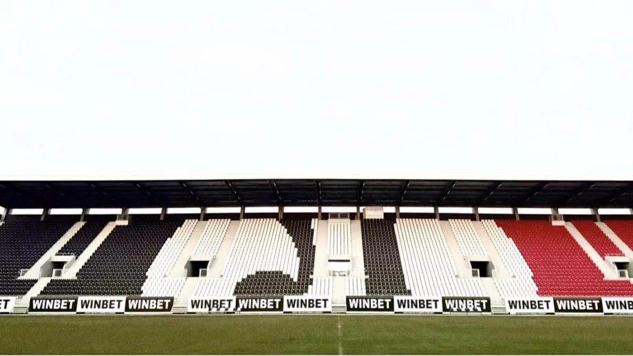 Локомотив Пловдив с брутална позиция - обвини журналисти, че се мерят с Баба Ванга