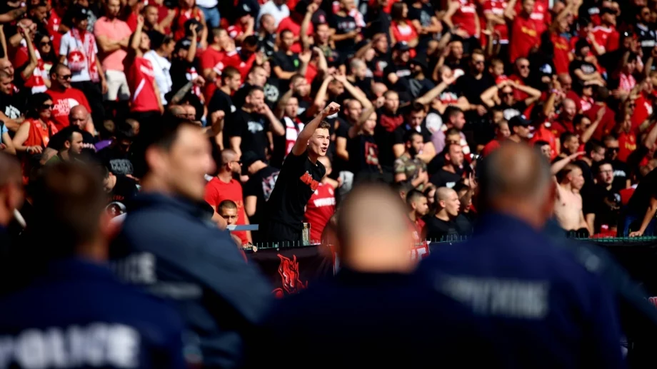 Хаос в столицата: Град без транспорт, финал без фенове?