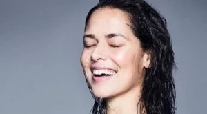 Хубавата Ана иска да се разведе възможно най-скоро, хванаха я с друг