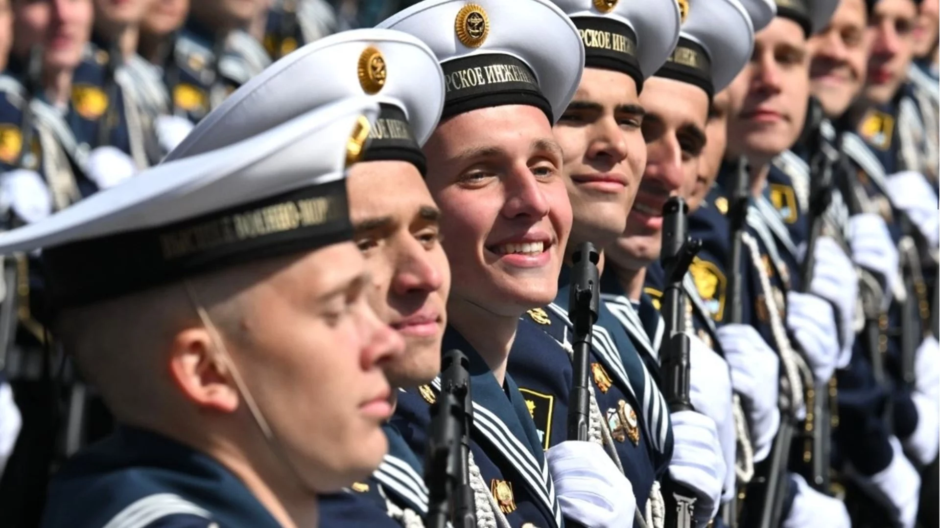 Руска медия изчисли колко войници на Путин са дезертирали за над три години война