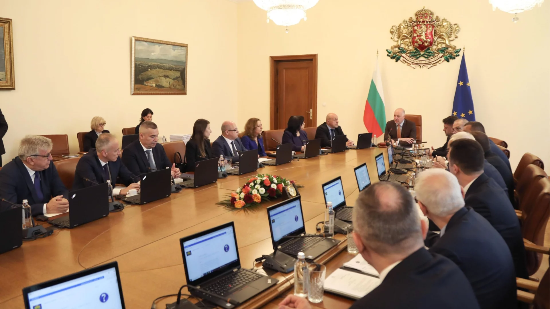 Областният управител на Добрич се оттегли, вече има временен заместник